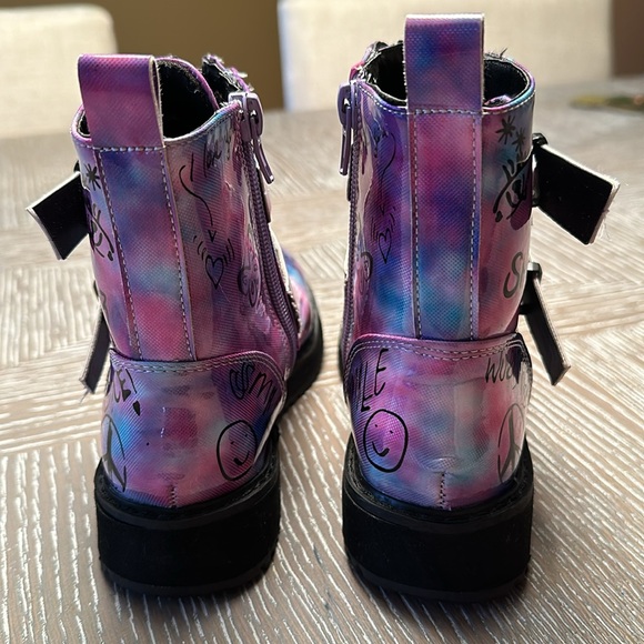 **SOLD**Steve Madden JWORDUP Girls Combat Boots EUC Sz 13 - Picture 5 of 5